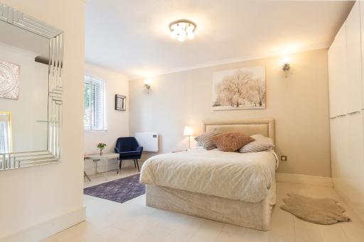 Modern apartment close to central London (zone 2) - Housity