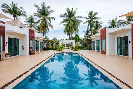 The Beach Village Resort - Housity
