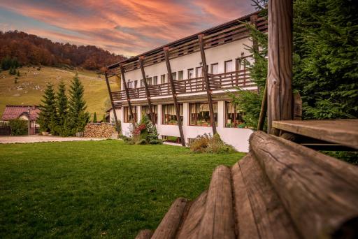 Casa Muntelui - Housity