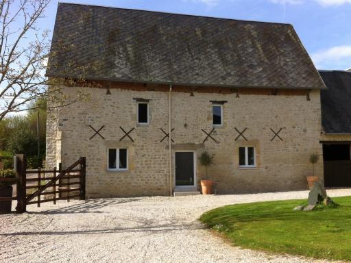 Gite Ferme d'Ervée de Saint-Roch - Housity