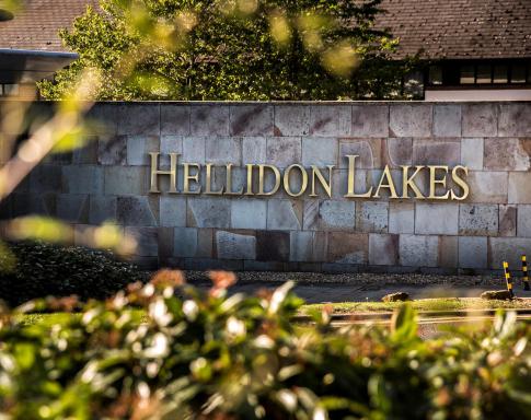 Hellidon Lakes Hotel - Housity