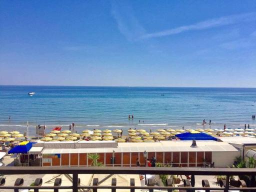 Centralissimo frontemare lt0367 - Housity