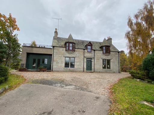 Granite Cottage - Housity