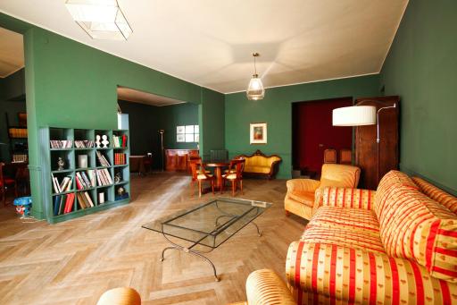 Mondo Bi and Bi Premium Suites - Housity