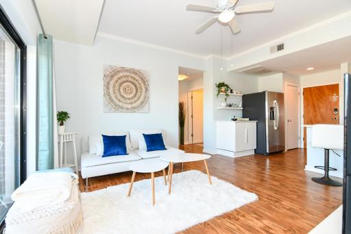 {Cloud 9} Luxury 2 Bedroom Condo in Uptown Charlotte - Housity