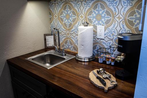 Hotel California - Housity