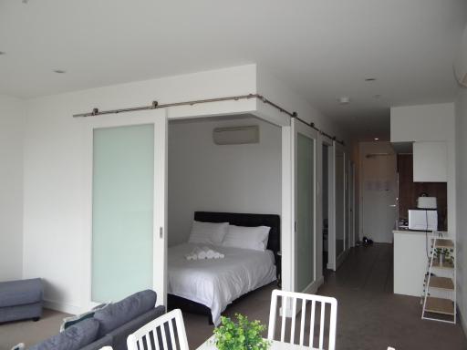 Amazing Accommodations: Vogue - Housity