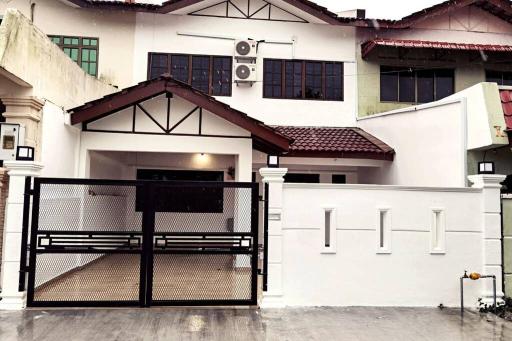 Homestay Pontian Fully Airconditioned - Housity