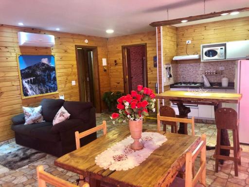 Swiss Chalet - Housity