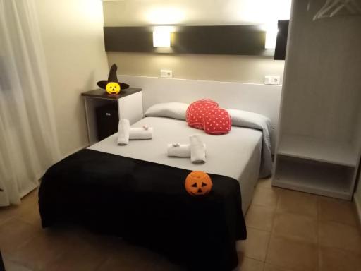 Hostal Termes - Housity