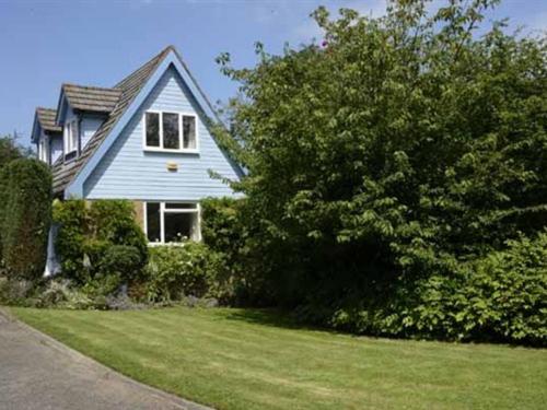 Cam Cottage - Housity