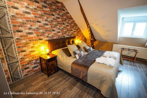 Le Château des Lumières de la Baie de Somme Chambre D'hôtes de Charme - Housity