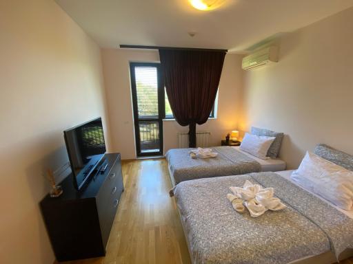 MaryDom Pravets - Housity