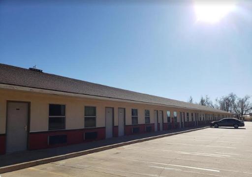 Executive Inn Woodward - Housity