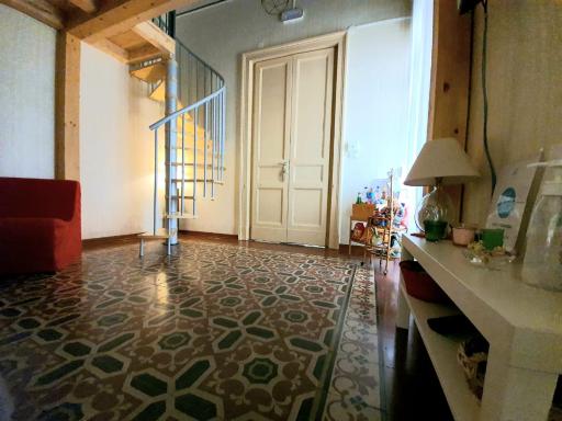 Lina's House - Housity