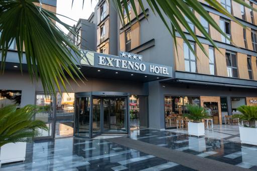 Extenso Hotel - Housity