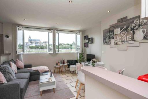 Charme & Cocooning : Belle Vue sur la Loire - Housity