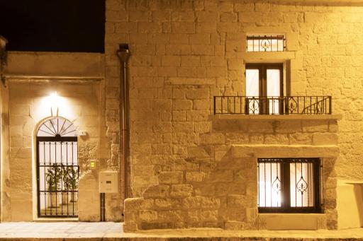 Oikia Vacanze Giuggianello Le Bey - Housity