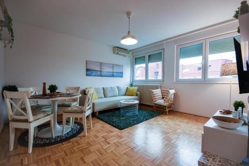 Blue Fountain View New Belgrade - Housity