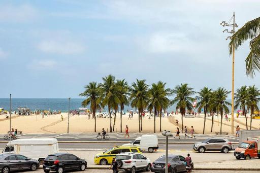 Studio frente mar no Leme para 2 pessoas - Housity