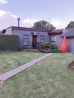 Rustic red - Housity
