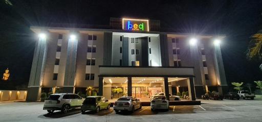 The Bed Hotel - Housity