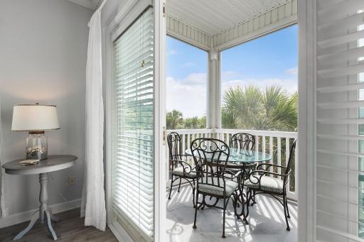 Marsh Winds 2N - Corner Unit - Housity