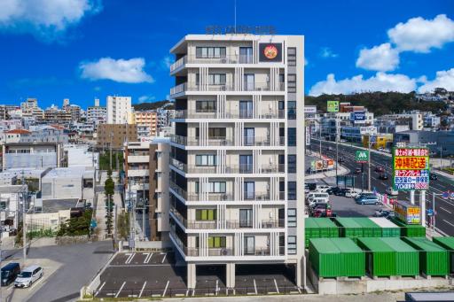 Rizo Zaizen Hotel - Housity