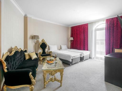 Salut New Moscow Hotel - Housity