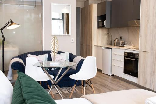 Menlyn Residence - Luxury Studio Apartment - Housity
