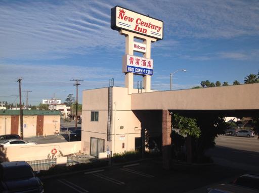 New Century Inn - Housity