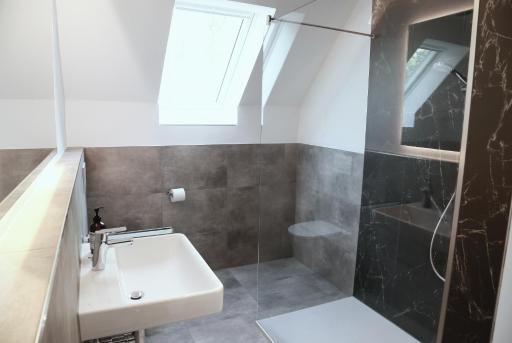 Helles Maisonette-Apartment am Aalener Stadtpark - Housity