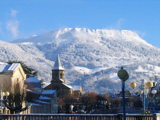 Appartement cosy a La Bourboule 40 m² casier a skis - Housity
