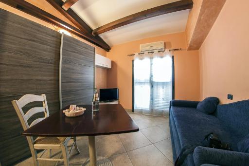 Charming house with sea view in Capo Mulini - Housity