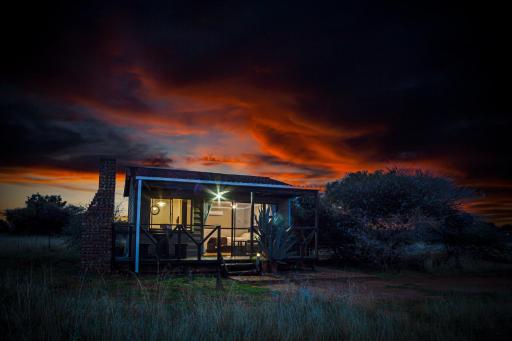 StableWood Lodge - Housity