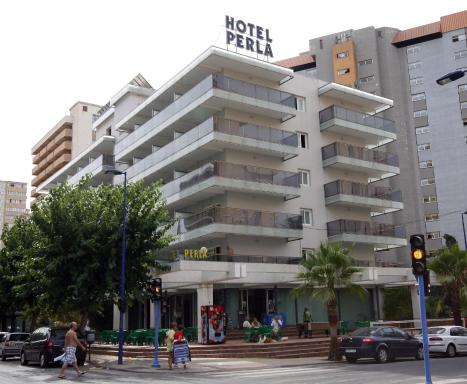 Hotel Perla - Housity