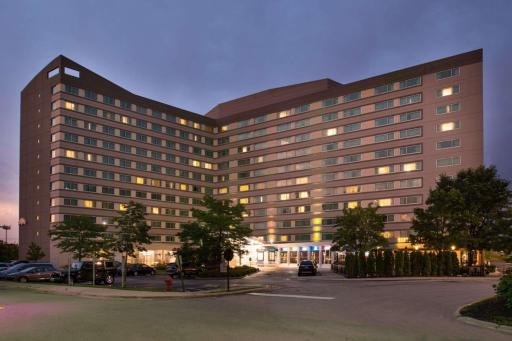 Sonesta Chicago O'Hare Airport Rosemont - Housity