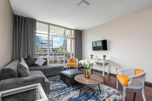 Majuba Place Sandton Executive 1 Bedroom - Housity