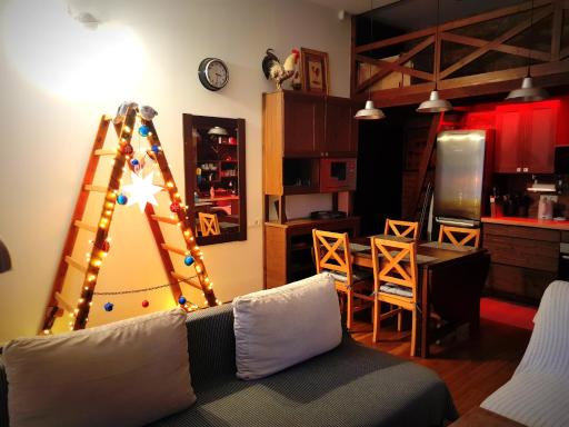 Darling House - Housity