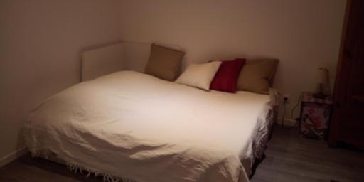 Studio avec jardin au pied du Revard dans villa - Housity