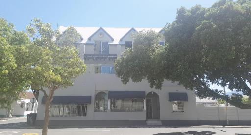 Strand Casa a`la Playa - 18 Sleeper Helderberg CT - Housity