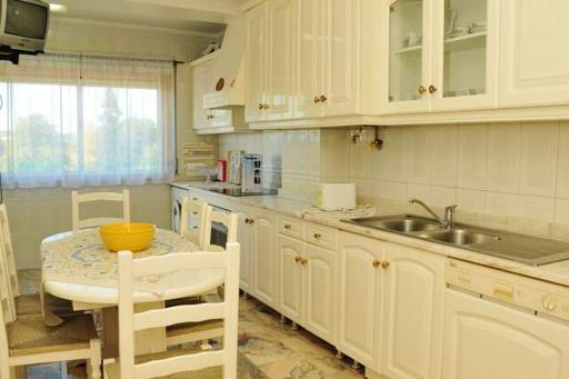 Spacious apartment with fireplace in Guimaraes 120m² & balcony - Housity