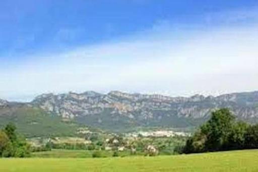 4 bedrooms house with furnished terrace and wifi at Gironella - Housity