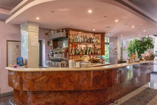 Hotel Mariotti - Housity