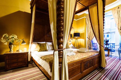 Paskins Town House - Housity