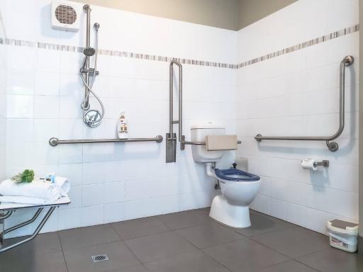 Birches Serviced Apartments - Housity