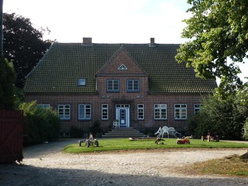 Hof Loestrup - Ferienwohnungen inmitten der wunderschönen Landschaft Angeln - Housity