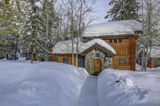 Rock Creek 5 at Tamarack Resort by Casago McCall - Donerightmanagement - Housity