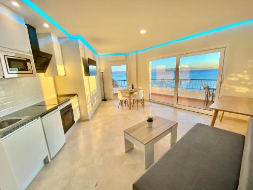 Apartamentos Turísticos Castillo del Vigia - Housity