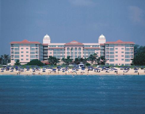 Palm Beach Shores Resort and Vacation Villas - Housity